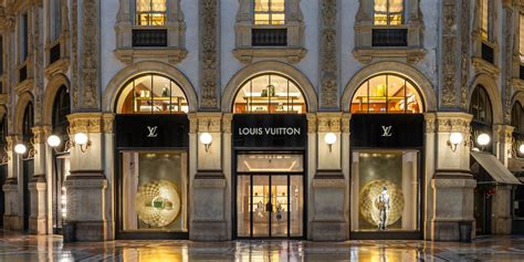 quanti negozi ha louis vuitton|negozi louis vuitton in italia.